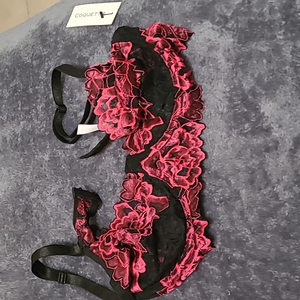 Lingerie  Pink and black brand new with tags